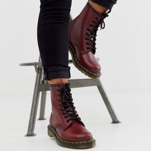 NEW Dr Martens 1460 Leather Boots in Cherry 🍒